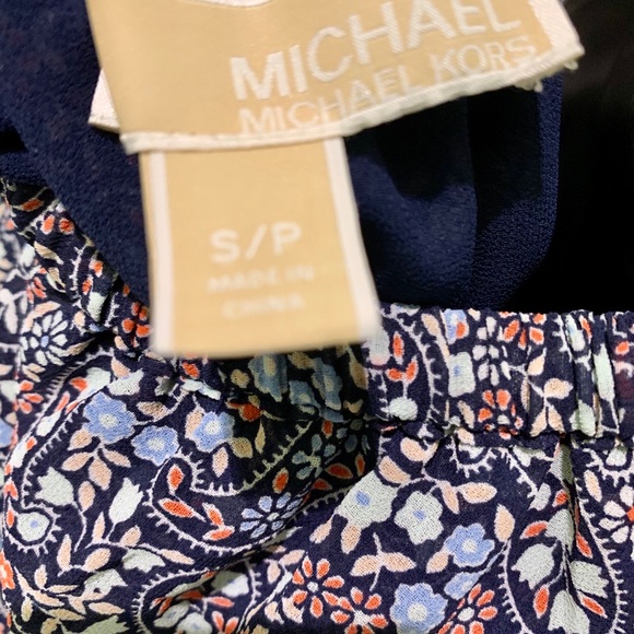 Michael Kors tops and maxi dress - Picture 5 of 10